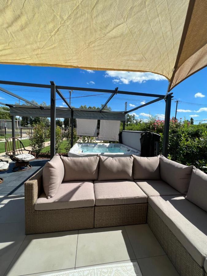 Beige Villa 巴拉腾肯尼斯 外观 照片