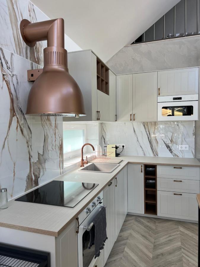 Beige Villa 巴拉腾肯尼斯 外观 照片